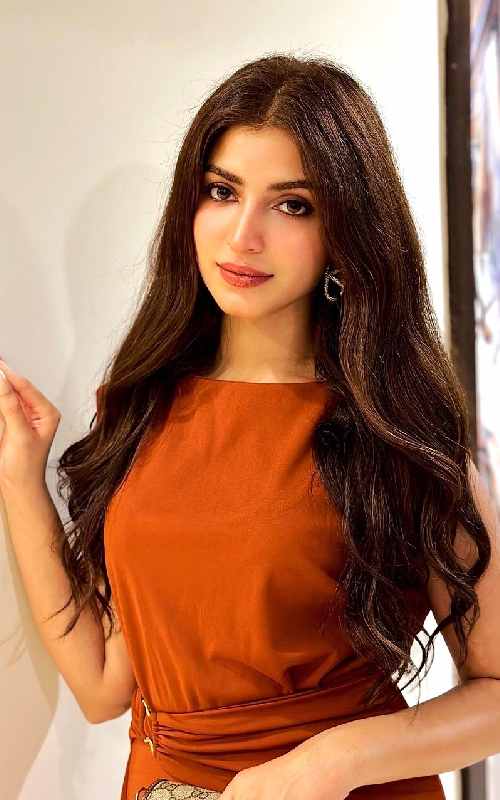 Kinza Hashmi